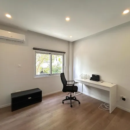 Appartement Elegant Near Landmark - Efterpis By Platform 357 *