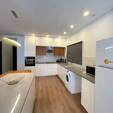 Appartement Elegant Near Landmark - Efterpis By Platform 357 Strovolos